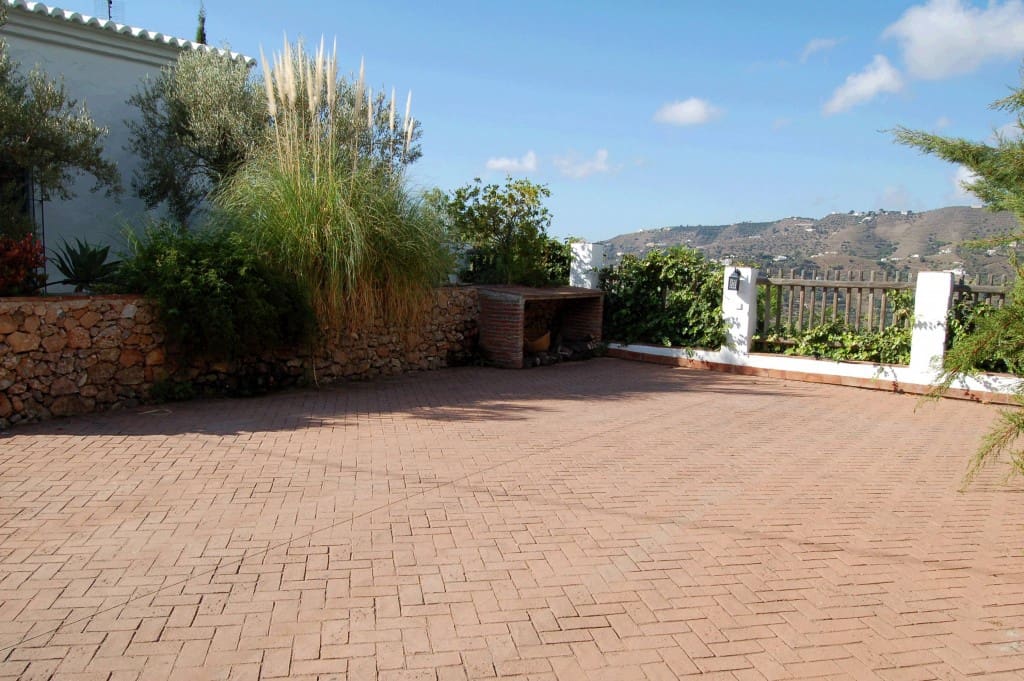 3 soveværelse Villa til leje i Frigiliana med swimmingpool - € 1.400 (Ref: 6225060)