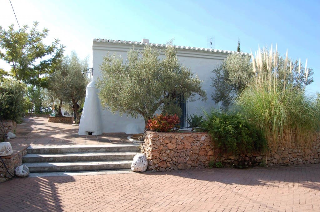 3 soveværelse Villa til leje i Frigiliana med swimmingpool - € 1.400 (Ref: 6225060)