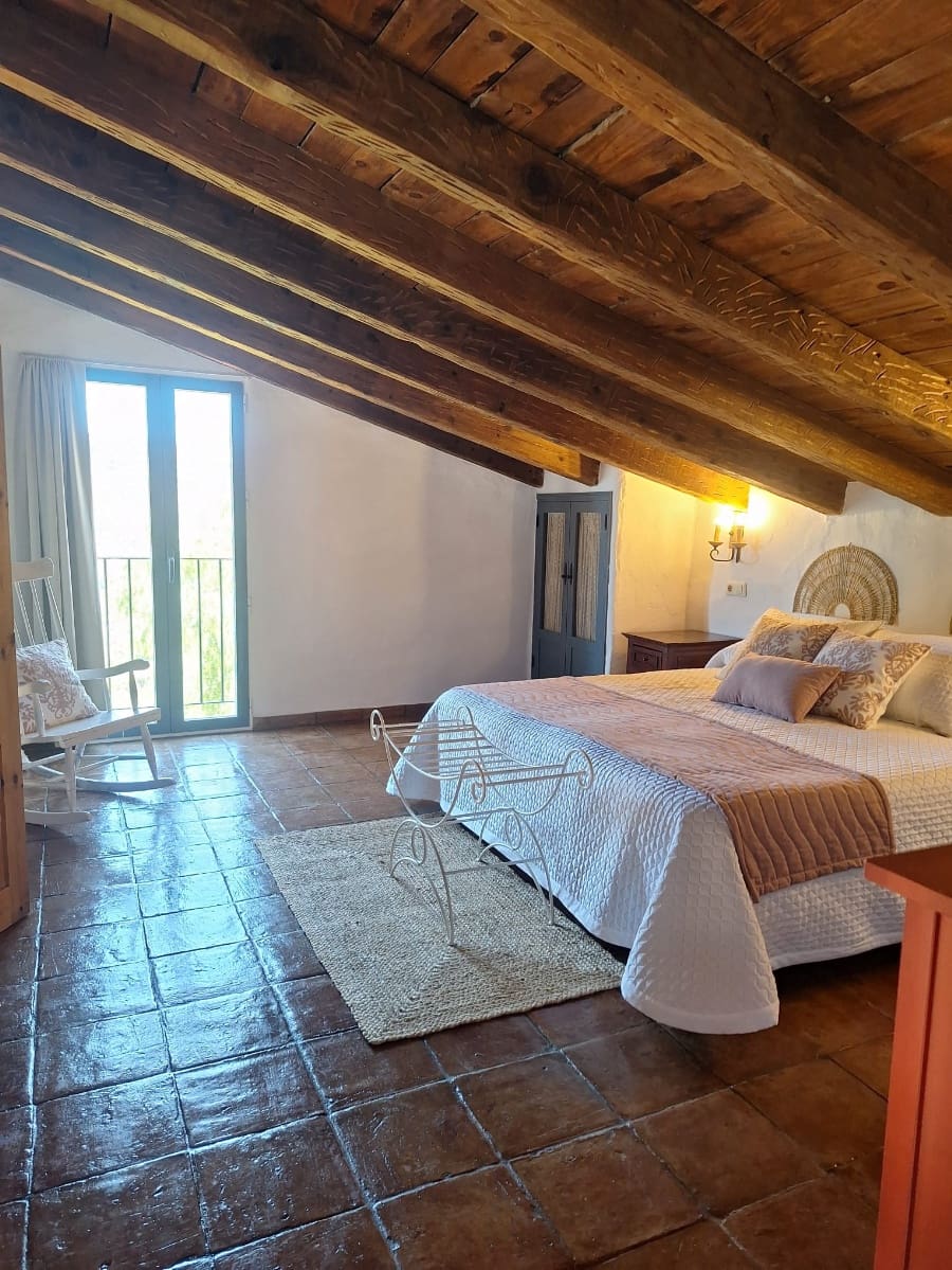 3 bedroom Villa for rent in Frigiliana with pool garage - € 1,500 (Ref: 6225060)