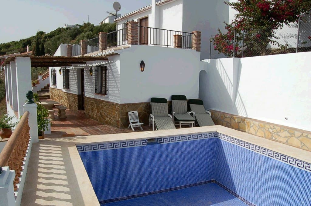 3 soverom Finca/Herregård til leie i Frigiliana med svømmebasseng garasje - € 1 600 (Ref: 6350468)