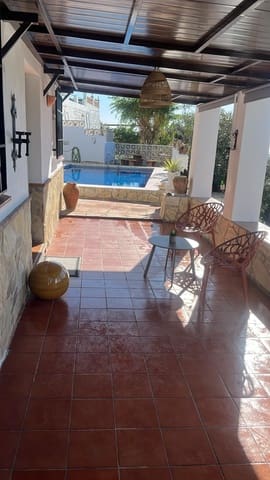 3 soverom Finca/Herregård til leie i Frigiliana med svømmebasseng garasje - € 1 600 (Ref: 6350468)