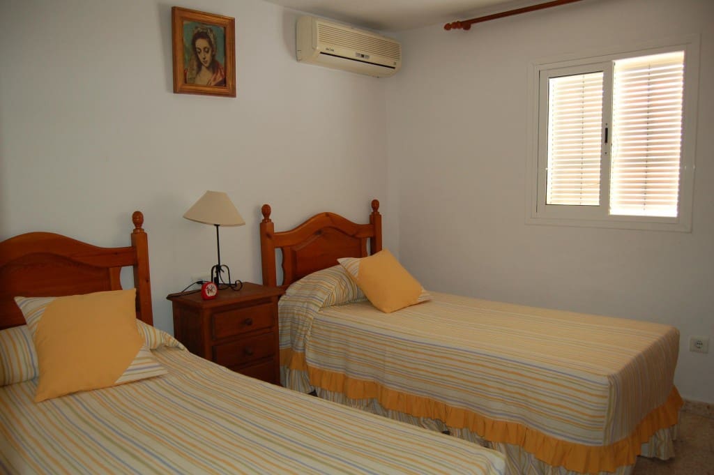 2 soveværelse Finca/Landehus til leje i Frigiliana med swimmingpool - € 750 (Ref: 6565298)