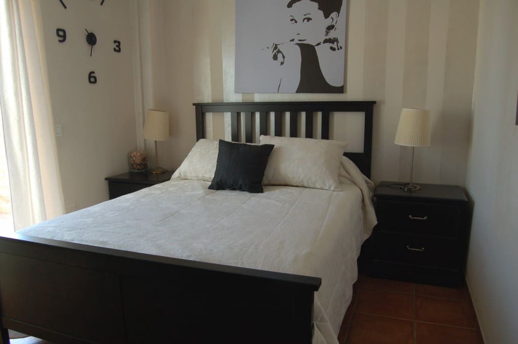 4 sypialnia Willa na sprzedaż w Nerja z basenem garażem - 449 950 € (Ref: 6709427)