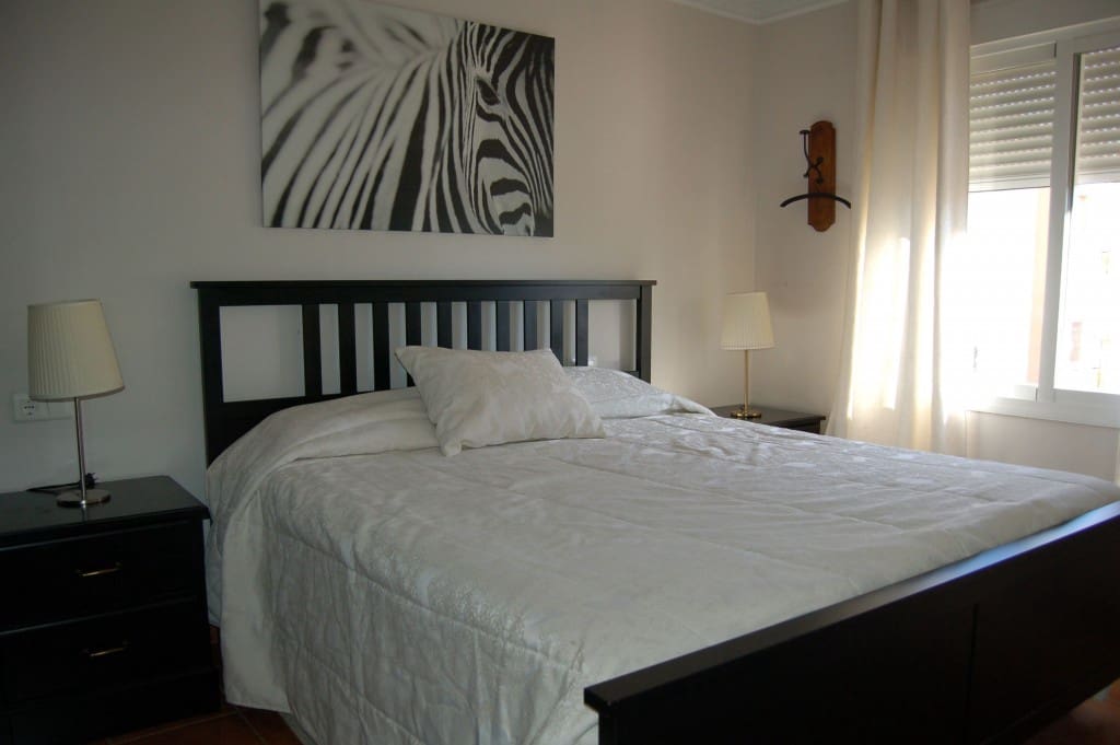 4 sypialnia Willa na sprzedaż w Nerja z basenem garażem - 449 950 € (Ref: 6709427)