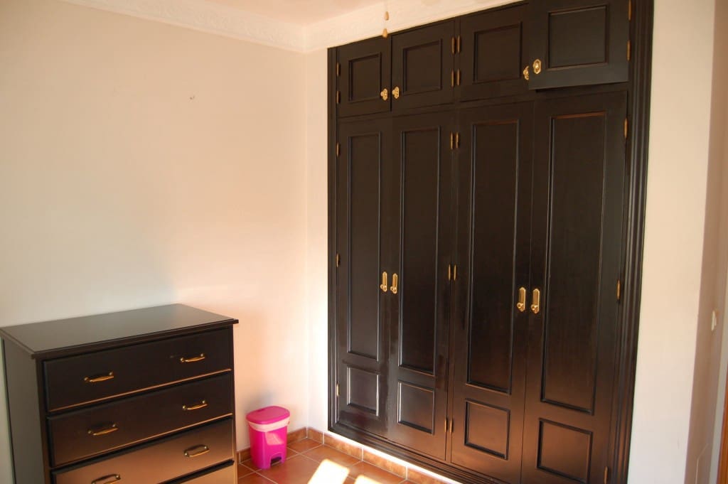 4 sypialnia Willa na sprzedaż w Nerja z basenem garażem - 449 950 € (Ref: 6709427)