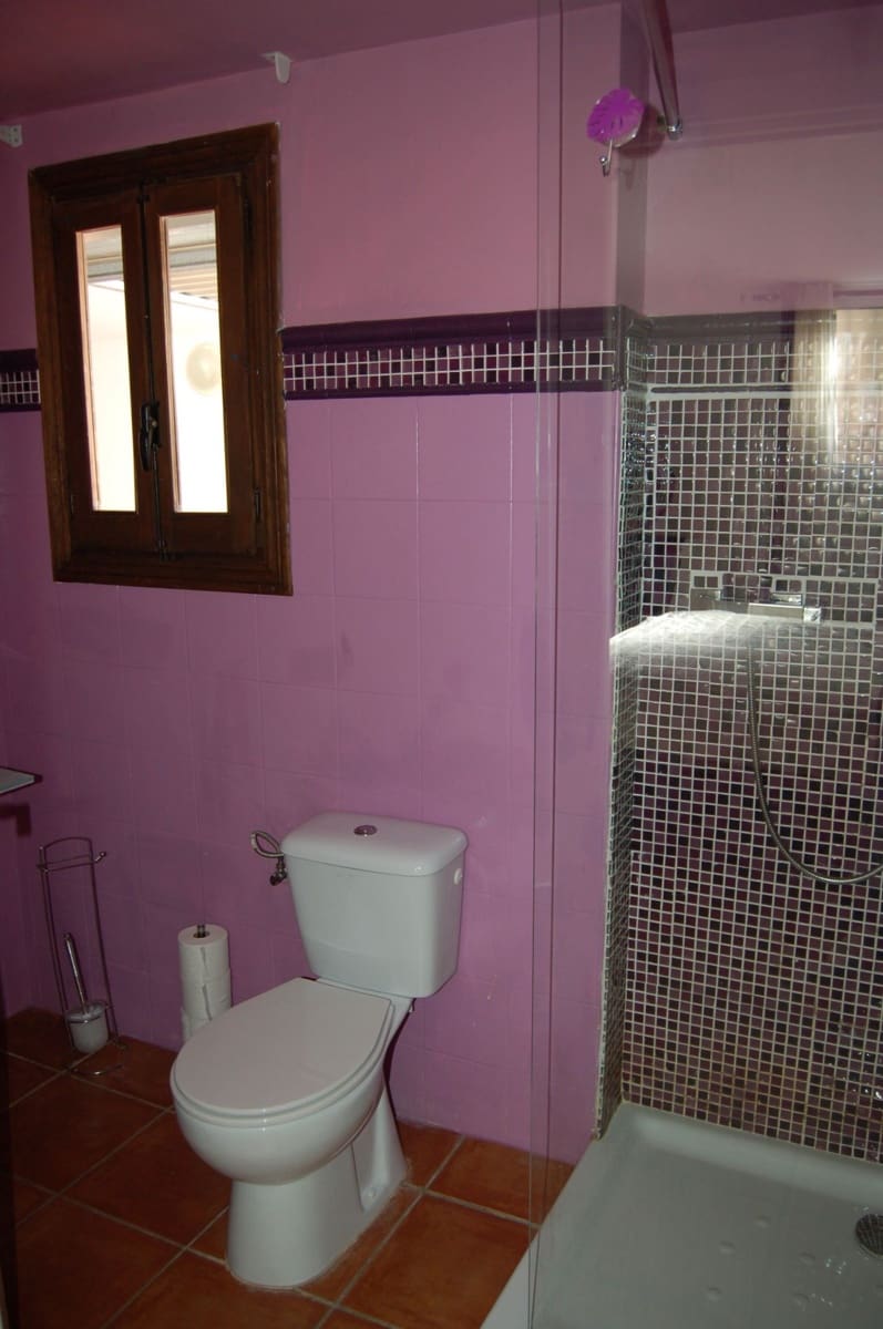 4 sypialnia Willa na sprzedaż w Nerja z basenem garażem - 449 950 € (Ref: 6709427)