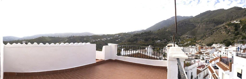 3 bedroom Townhouse for rent in Frigiliana - € 1,350 (Ref: 6722396)
