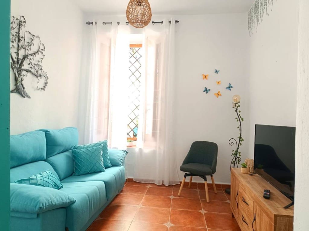 3 bedroom Townhouse for rent in Frigiliana - € 1,350 (Ref: 6722396)