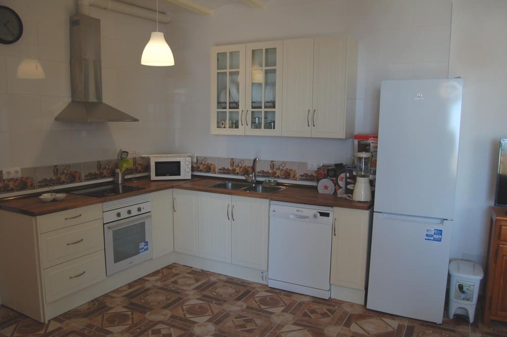 3 bedroom Villa for rent in Frigiliana - € 1,500 (Ref: 6824871)