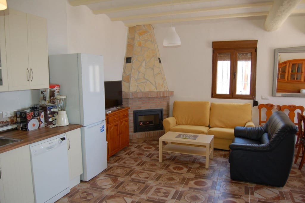 3 bedroom Villa for rent in Frigiliana - € 1,500 (Ref: 6824871)