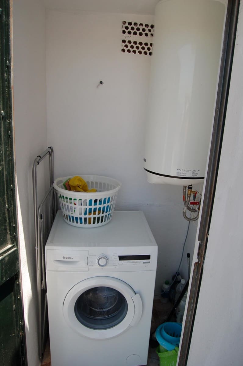 3 bedroom Villa for rent in Frigiliana - € 1,500 (Ref: 6824871)