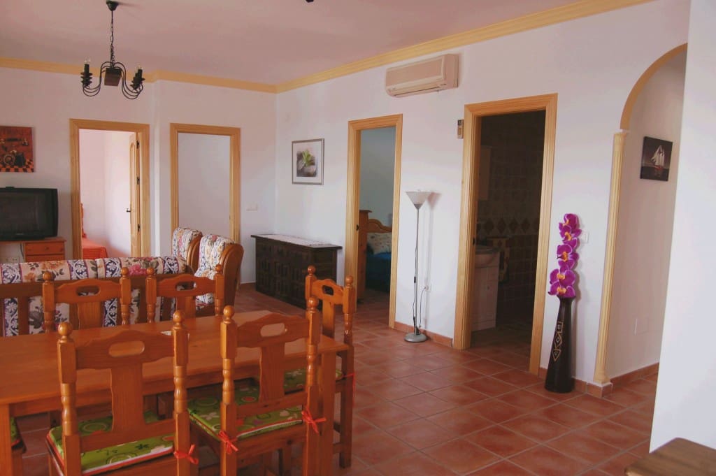 3 bedroom Villa for rent in Torrox with pool garage - € 1,200 (Ref: 6893025)