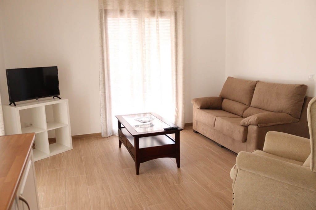 2 camera da letto Appartamento da affittare in Maro - 750 € (Rif: 7323057)