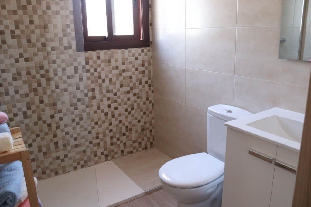2 camera da letto Appartamento da affittare in Maro - 750 € (Rif: 7323057)