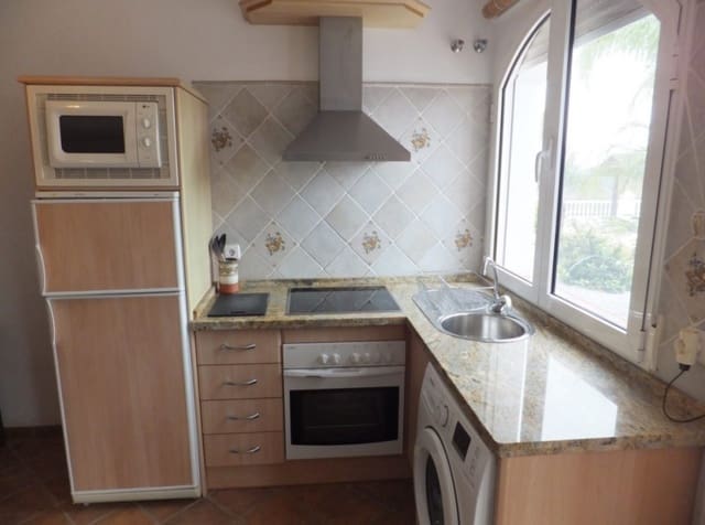 2 bedroom Apartment for rent in Frigiliana with pool garage - € 1,000 (Ref: 7454581)