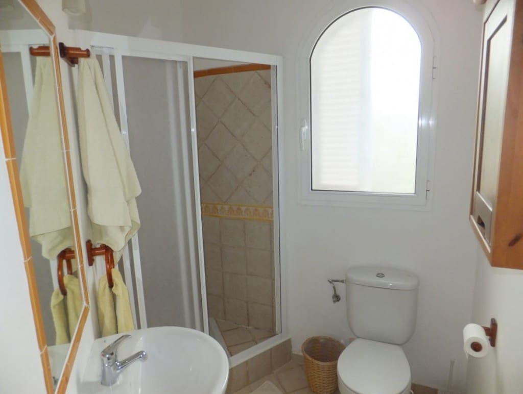 2 sovrum Lägenhet att hyra i Frigiliana med pool garage - 1 000 € (Ref: 7454581)