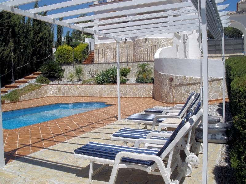 2 sovrum Lägenhet att hyra i Frigiliana med pool garage - 1 000 € (Ref: 7454581)