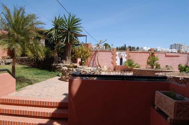 3 camera da letto Villa da affittare in Nerja con piscina - 2.000 € (Rif: 7514129)