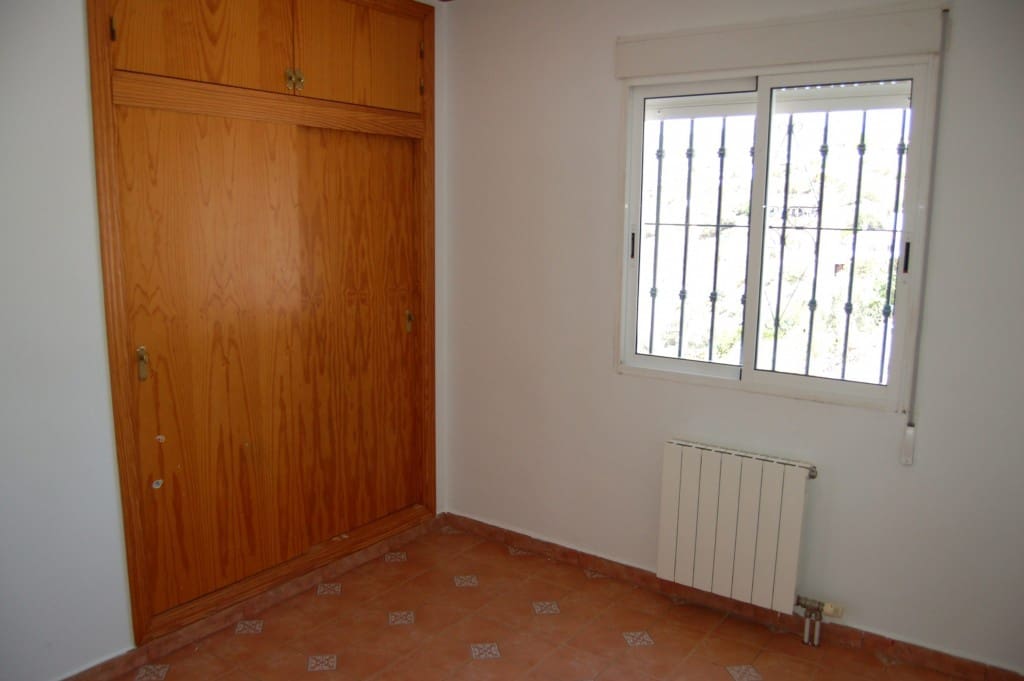 3 bedroom Villa for rent in Torrox with garage - € 1,200 (Ref: 7571685)