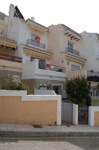 Casa de 5 habitaciones en Nerja en venta con piscina - 315.000 € (Ref: 7678528)