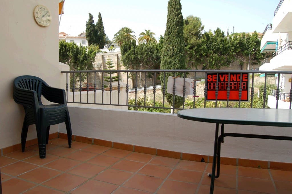5 bedroom Townhouse for sale in Nerja with pool - € 315,000 (Ref: 7678528)