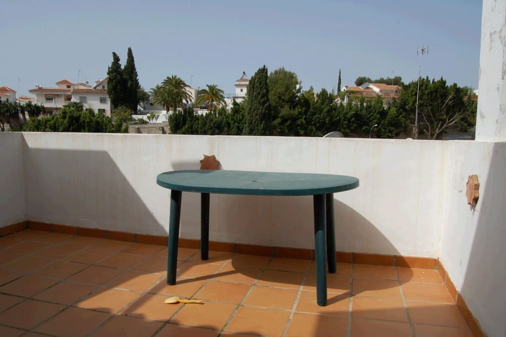 5 bedroom Townhouse for sale in Nerja with pool - € 315,000 (Ref: 7678528)