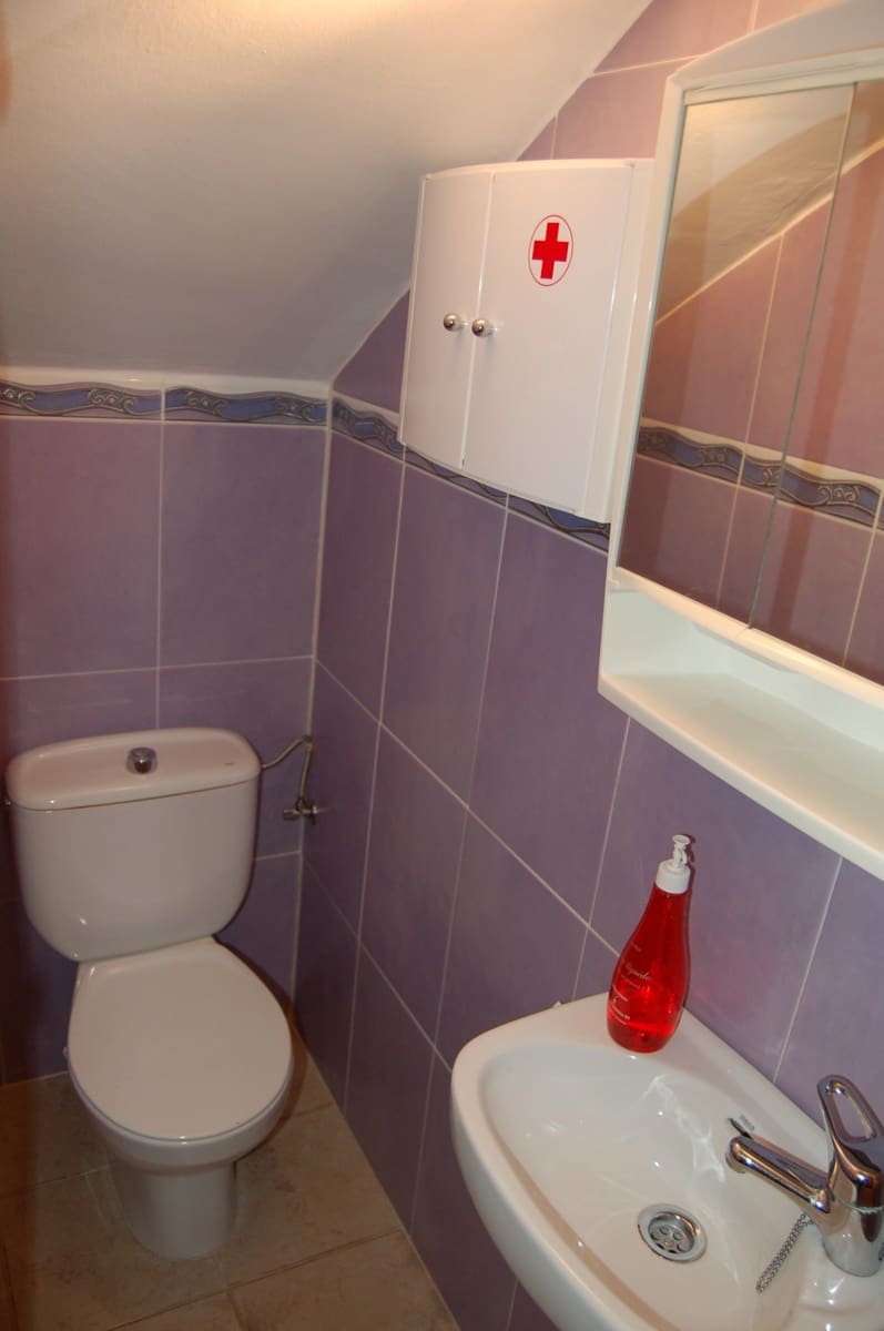 5 bedroom Townhouse for sale in Nerja with pool - € 315,000 (Ref: 7678528)