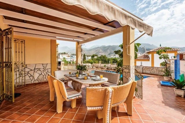 7 bedroom Villa for sale in Nerja with pool garage - € 918,750 (Ref: 7678533)