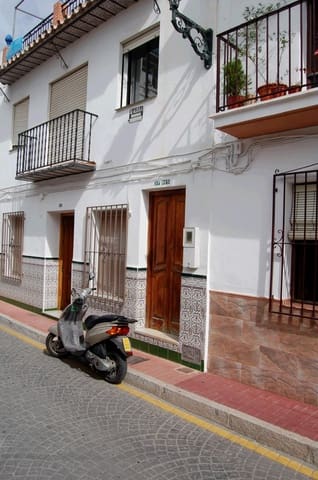 3 Zimmer Apartment zu verkaufen in Nerja - 800.000 € (Ref: 7678535)