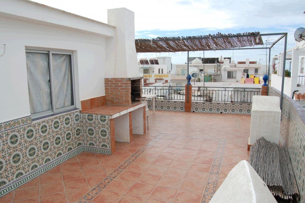 3 bedroom Apartment for sale in Nerja - € 800,000 (Ref: 7678535)