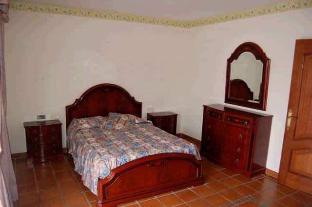 3 Zimmer Apartment zu verkaufen in Nerja - 800.000 € (Ref: 7678535)