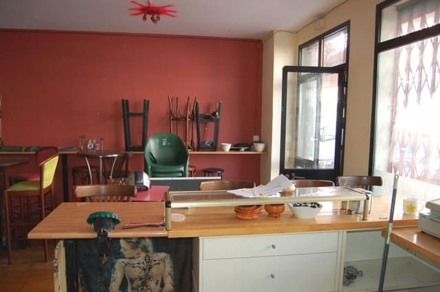 Restaurant/Bar til salgs i Nerja - € 195 000 (Ref: 7678541)