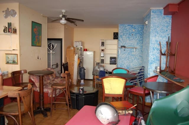 Restaurant/Bar til salgs i Nerja - € 195 000 (Ref: 7678541)