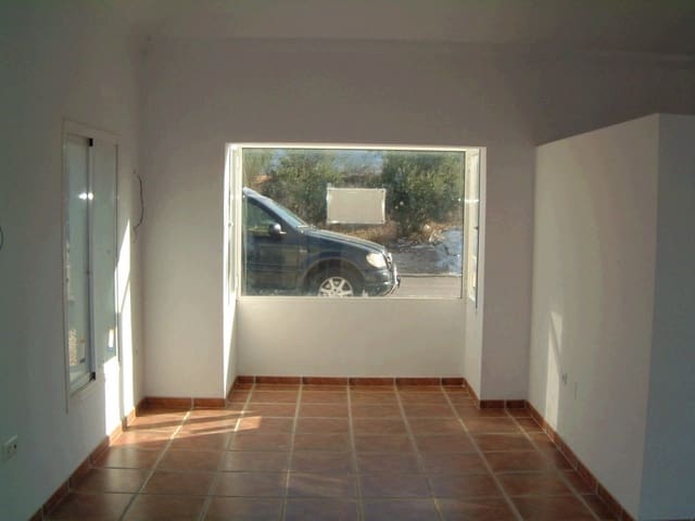 3 soveværelse Villa til salg i Viñuela med swimmingpool - € 404.250 (Ref: 7678552)