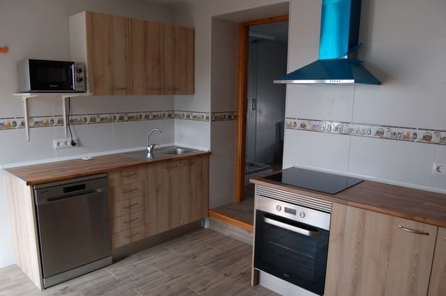 2 bedroom Apartment for rent in Frigiliana - € 850 (Ref: 7695430)