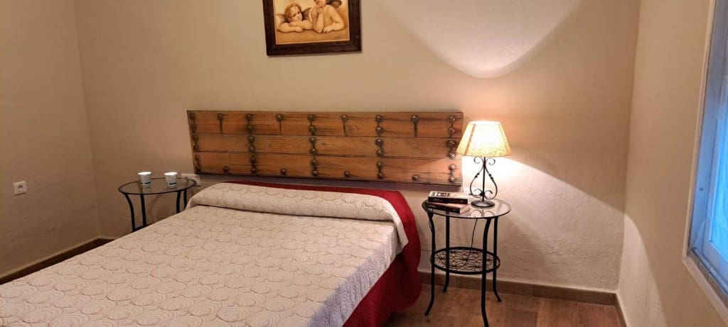 2 sovrum Finca/Hus på landet att hyra i Nerja med pool - 1 400 € (Ref: 7876888)