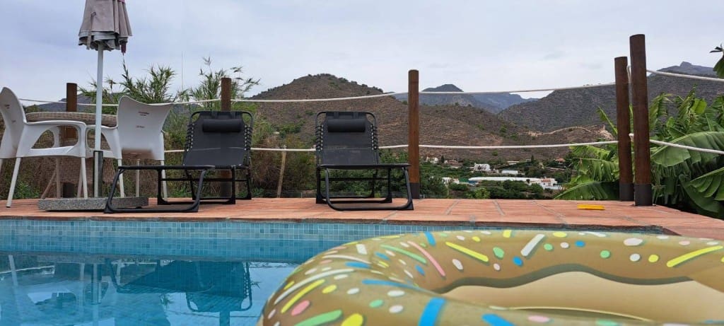 2 sovrum Finca/Hus på landet att hyra i Nerja med pool - 1 400 € (Ref: 7876888)