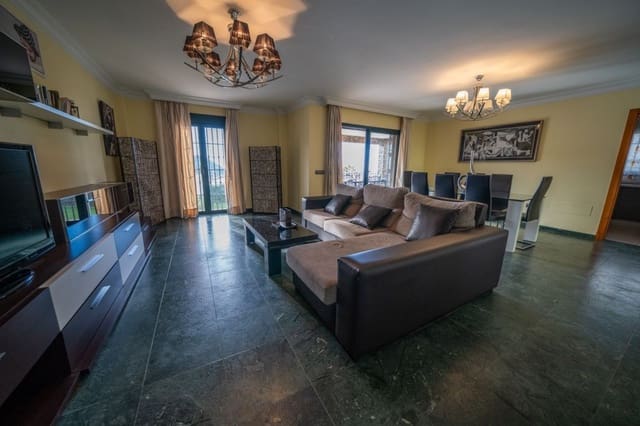 4 quarto Moradia para venda em Frigiliana com piscina garagem - 845 000 € (Ref: 7924194)