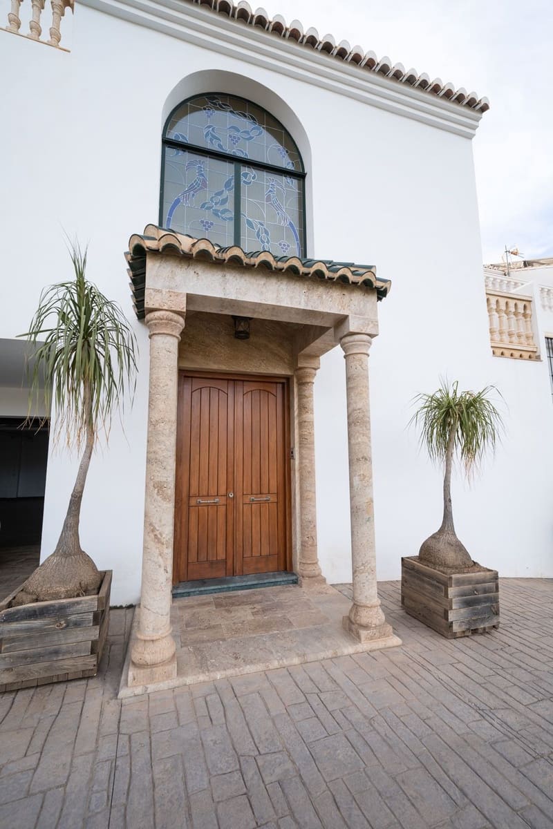 4 quarto Moradia para venda em Frigiliana com piscina garagem - 845 000 € (Ref: 7924194)