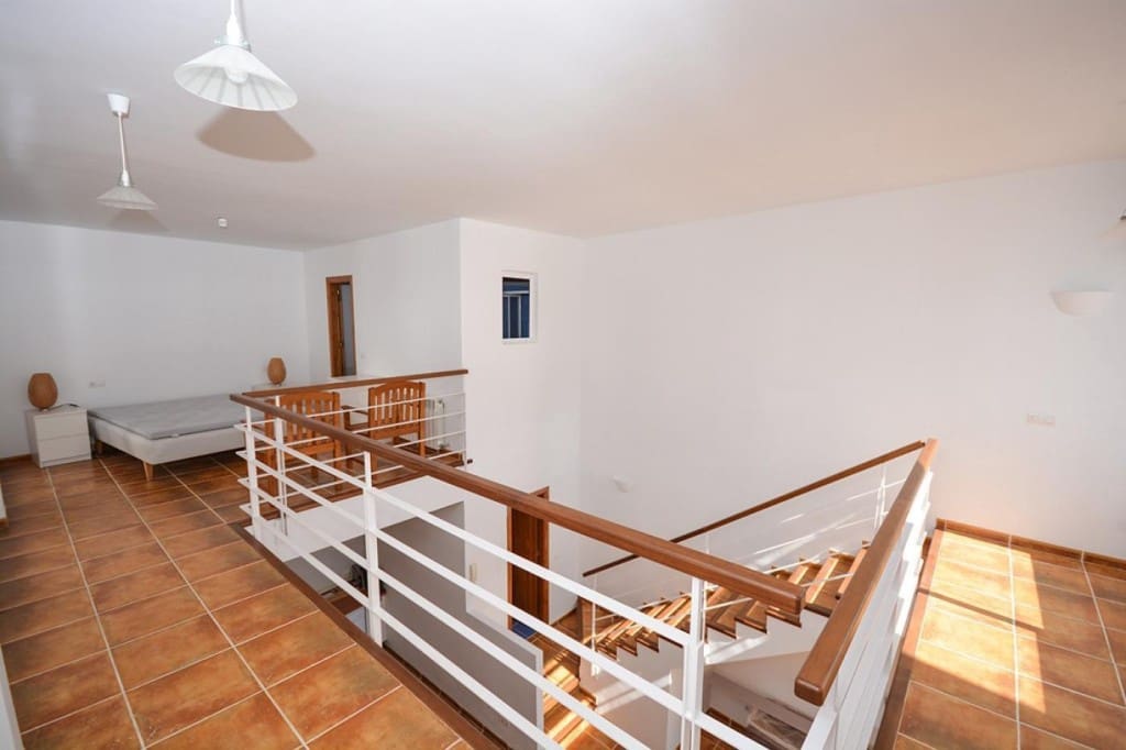 9 slaapkamer Villa te koop in Frigiliana met zwembad - € 1.200.000 (Ref: 7990533)