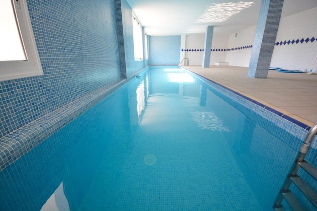 9 slaapkamer Villa te koop in Frigiliana met zwembad - € 1.200.000 (Ref: 7990533)