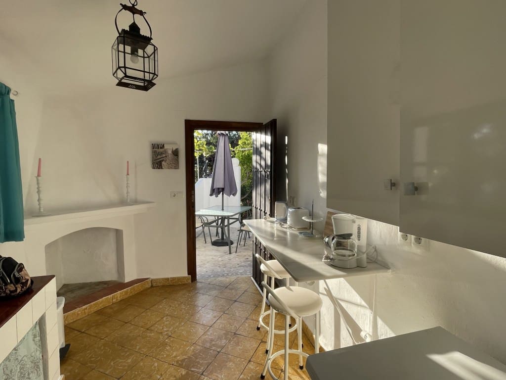 2 soveværelse Finca/Landehus til leje i Frigiliana med swimmingpool - € 990 (Ref: 8093801)