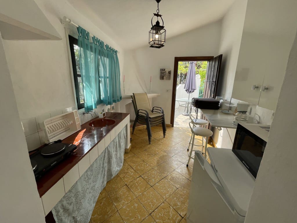 2 soveværelse Finca/Landehus til leje i Frigiliana med swimmingpool - € 990 (Ref: 8093801)