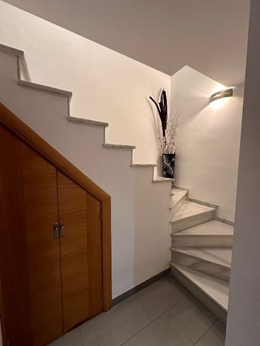 3 soverom Leilighet til leie i Frigiliana med svømmebasseng - € 1 300 (Ref: 8145032)