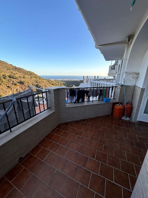 3 soverom Leilighet til leie i Frigiliana med svømmebasseng - € 1 300 (Ref: 8145032)