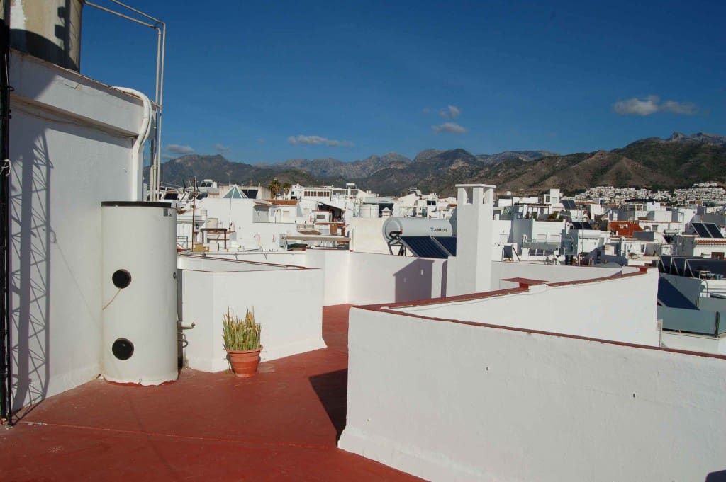 2 Zimmer Apartment zu vermieten in Nerja - 750 € (Ref: 8151338)
