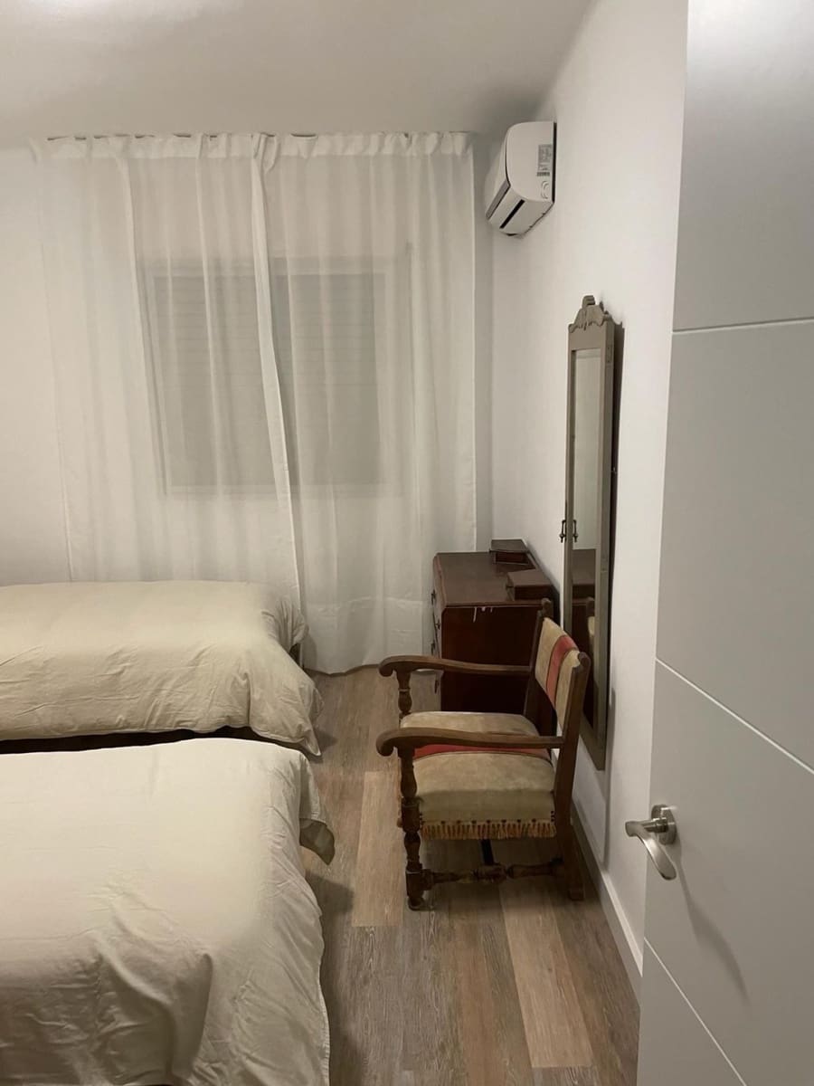 2 Zimmer Apartment zu vermieten in Nerja - 750 € (Ref: 8151338)