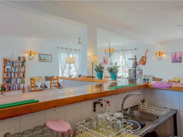 Restaurant/Bar til salgs i Nerja - € 395 000 (Ref: 8247485)