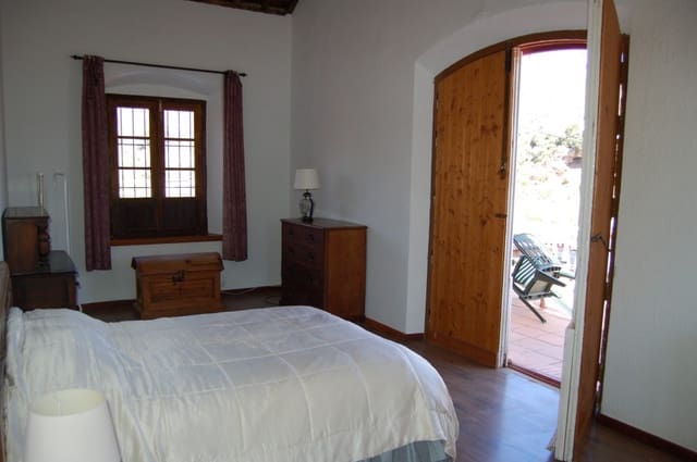 3 sovrum Villa till salu i Nerja med pool - 995 000 € (Ref: 8315955)