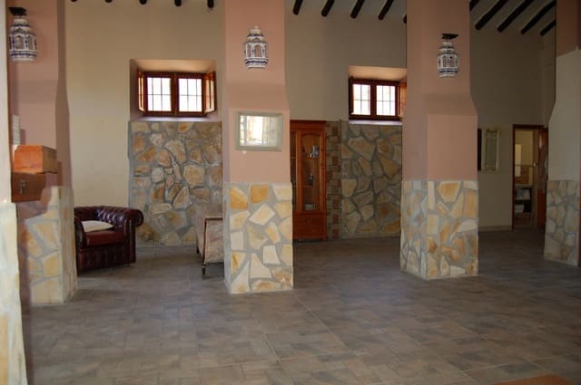 3 sovrum Villa till salu i Nerja med pool - 995 000 € (Ref: 8315955)